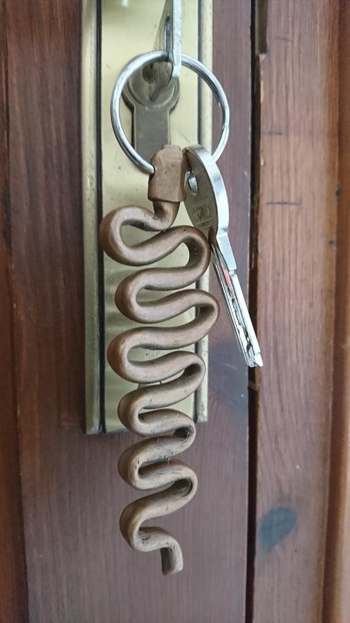 Can Patiras B&B Cistella Luaran gambar
