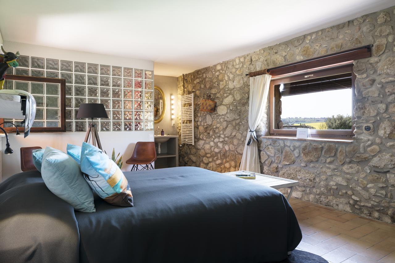 Can Patiras B&B Cistella Luaran gambar