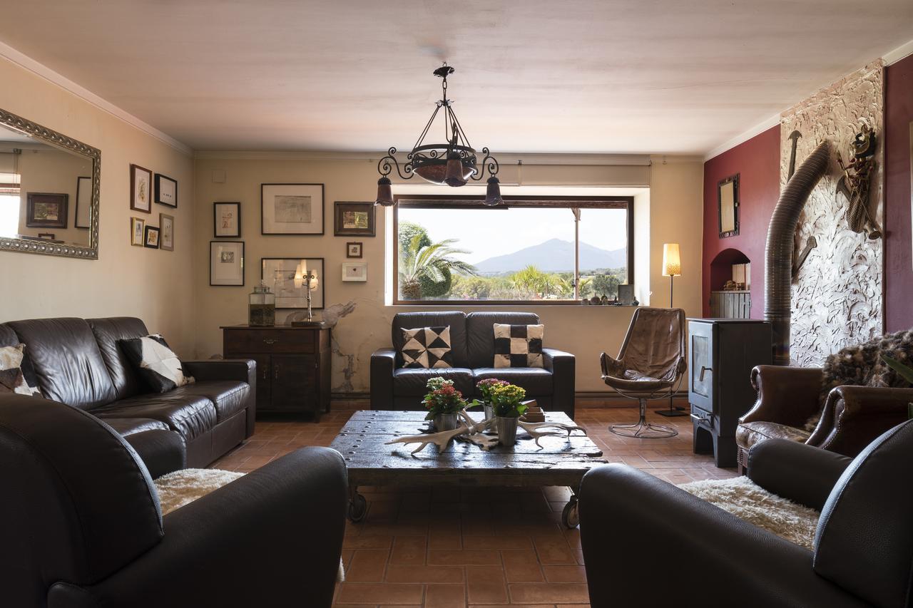 Can Patiras B&B Cistella Luaran gambar