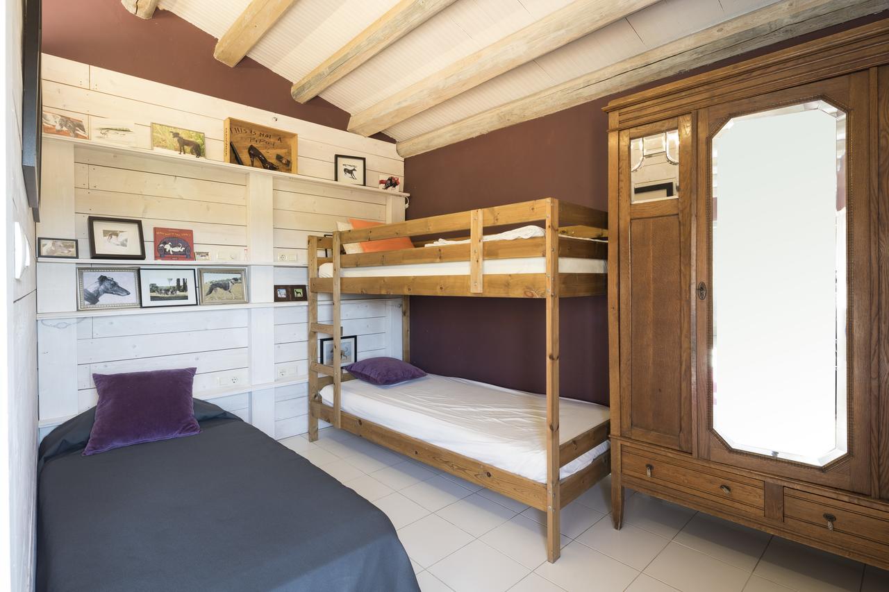 Can Patiras B&B Cistella Luaran gambar